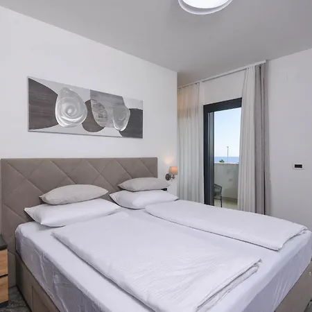 Mi In - Haus Für 8 Personen Orebić