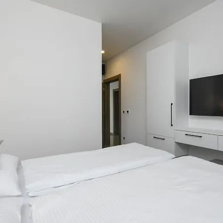 ヴィラ Mi In - Haus Fuer 8 Personen