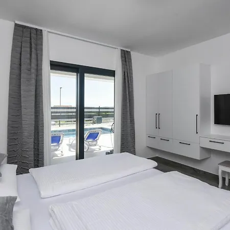 Mi In - Haus Fuer 8 Personen *