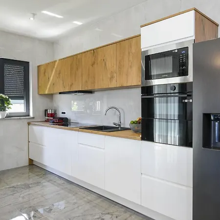 Mi In - Haus Fuer 8 Personen ヴィラ *