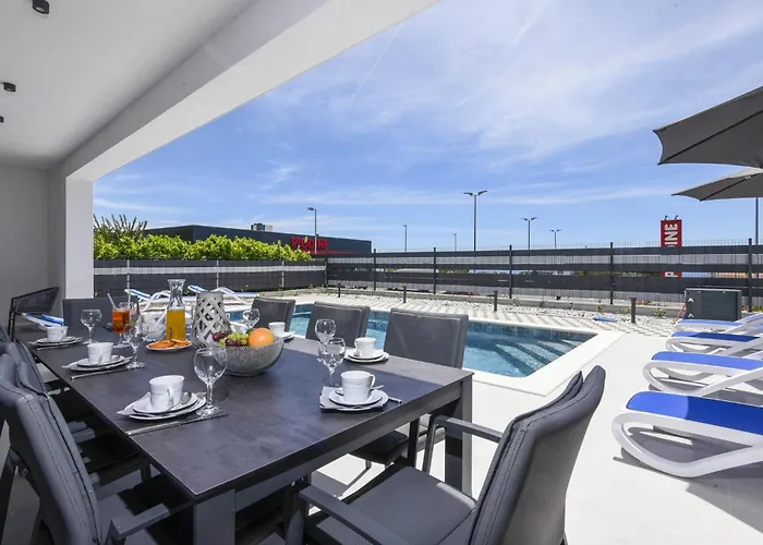 ヴィラ Mi In - Haus Fuer 8 Personen オレビック